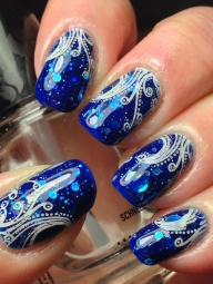 blue flowers nail